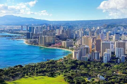 Light & Airy 8Th Floor Ocean View Condo With Lanai Condo هونولولو المظهر الخارجي الصورة