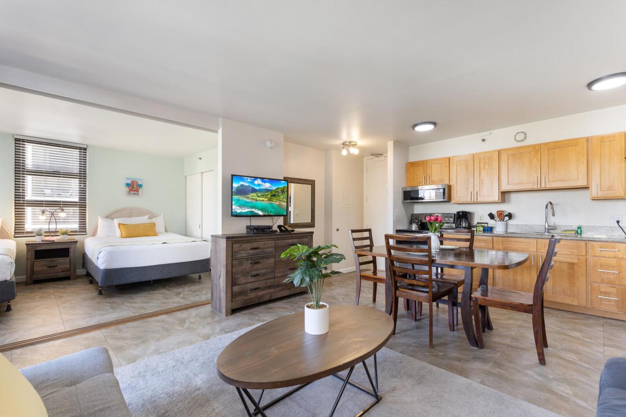 Light & Airy 8Th Floor Ocean View Condo With Lanai Condo هونولولو المظهر الخارجي الصورة